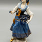 Elegante Thüringen Porzellanfigur – Edle Dame mit Blumenkorb