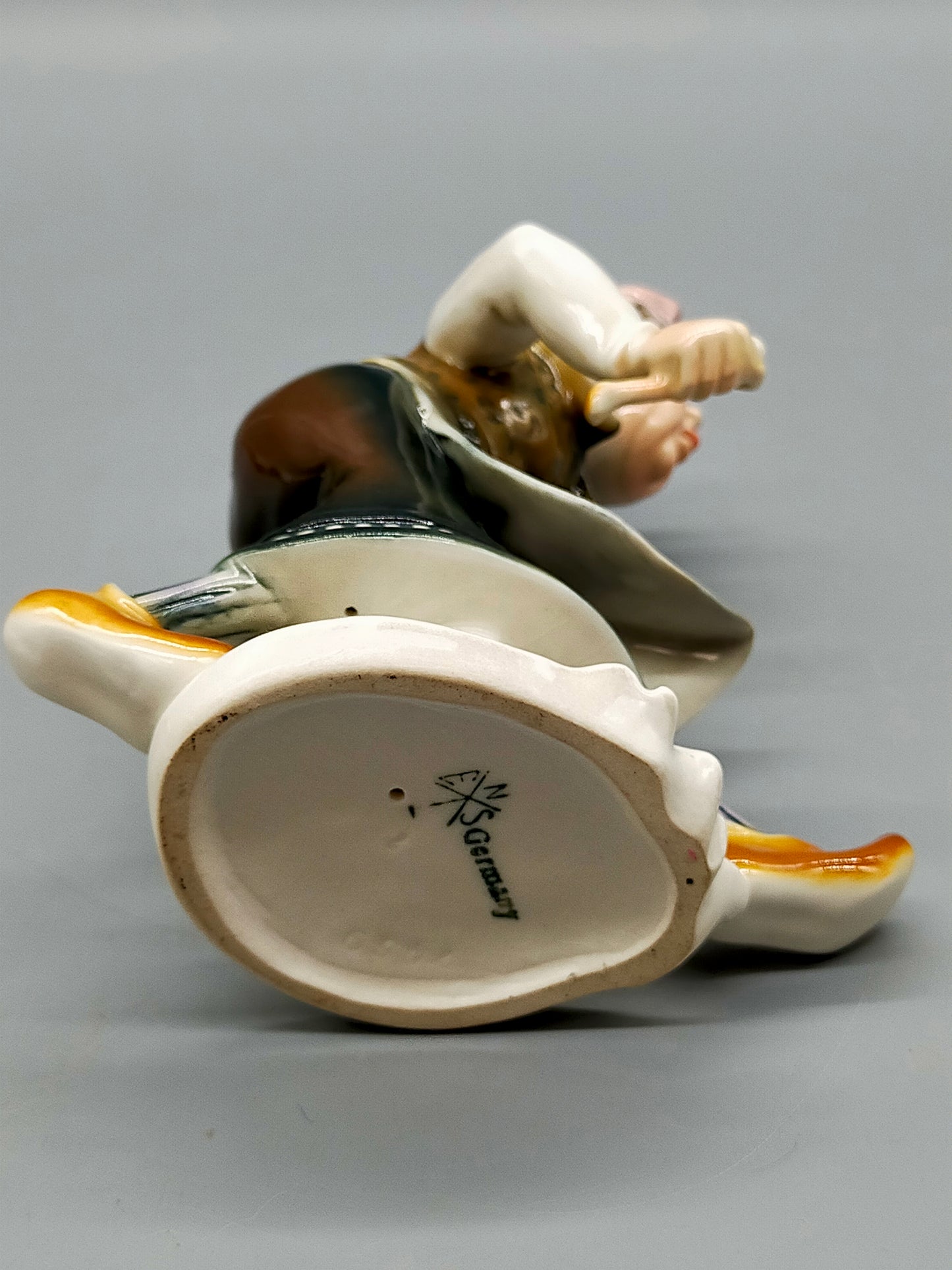 Antike Porzellanfigur – Volkstedt E&S Handbemalte Dame