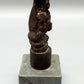 Elegante Bronze-Skulptur – Handgefertigte Sakrale Darstellung auf Steinsockel