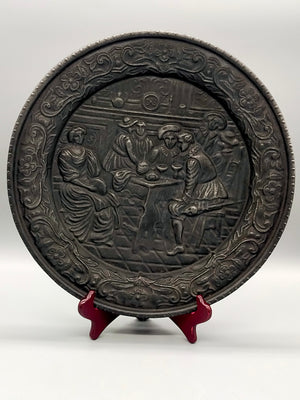Antiker Zierteller Gusseisen Relief Tavernenszene Wandschmuck
