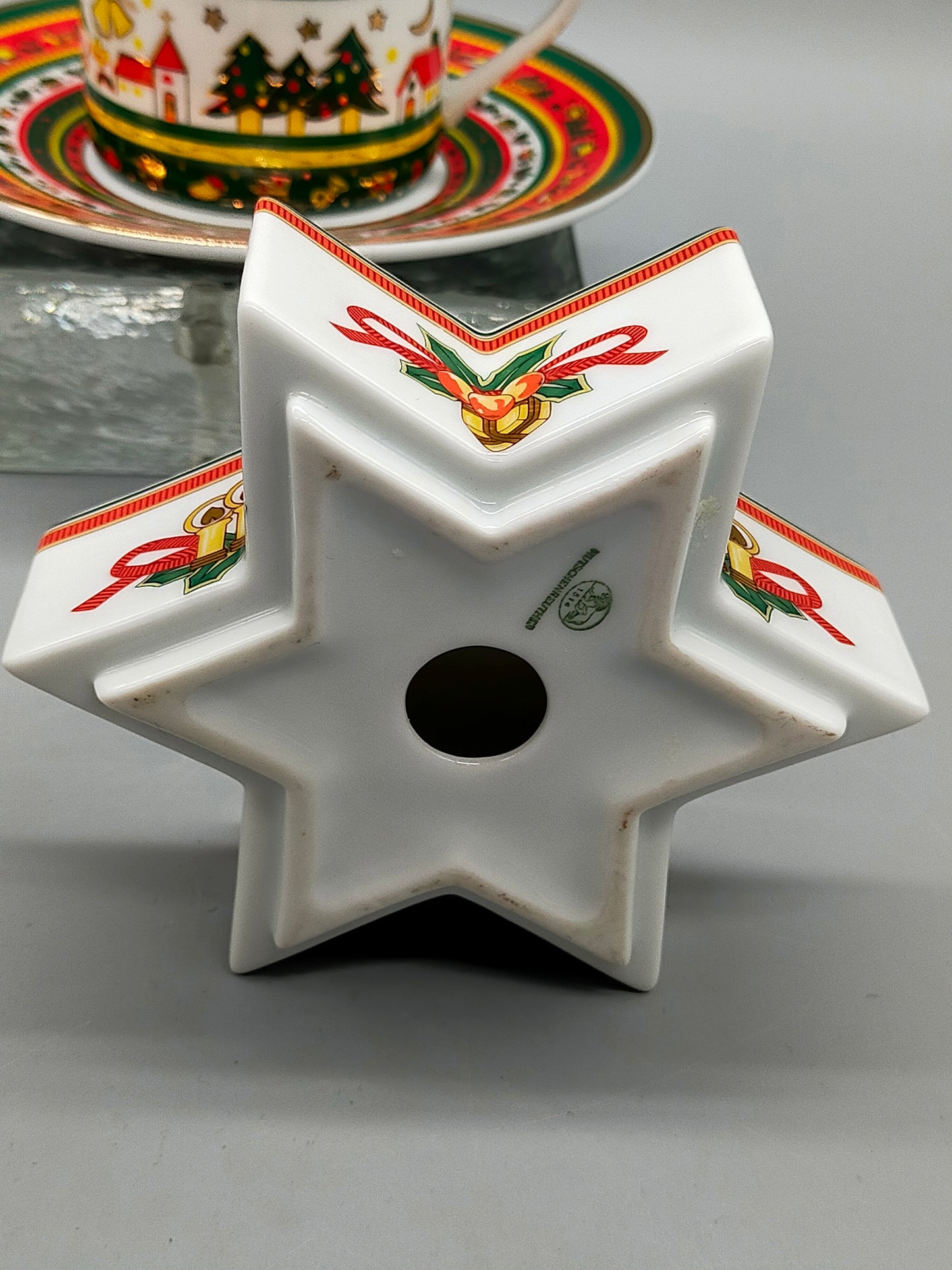 Weihnachtskerzenhalter & Tasse mit Untertasse Hutschenreuther-Ahorn