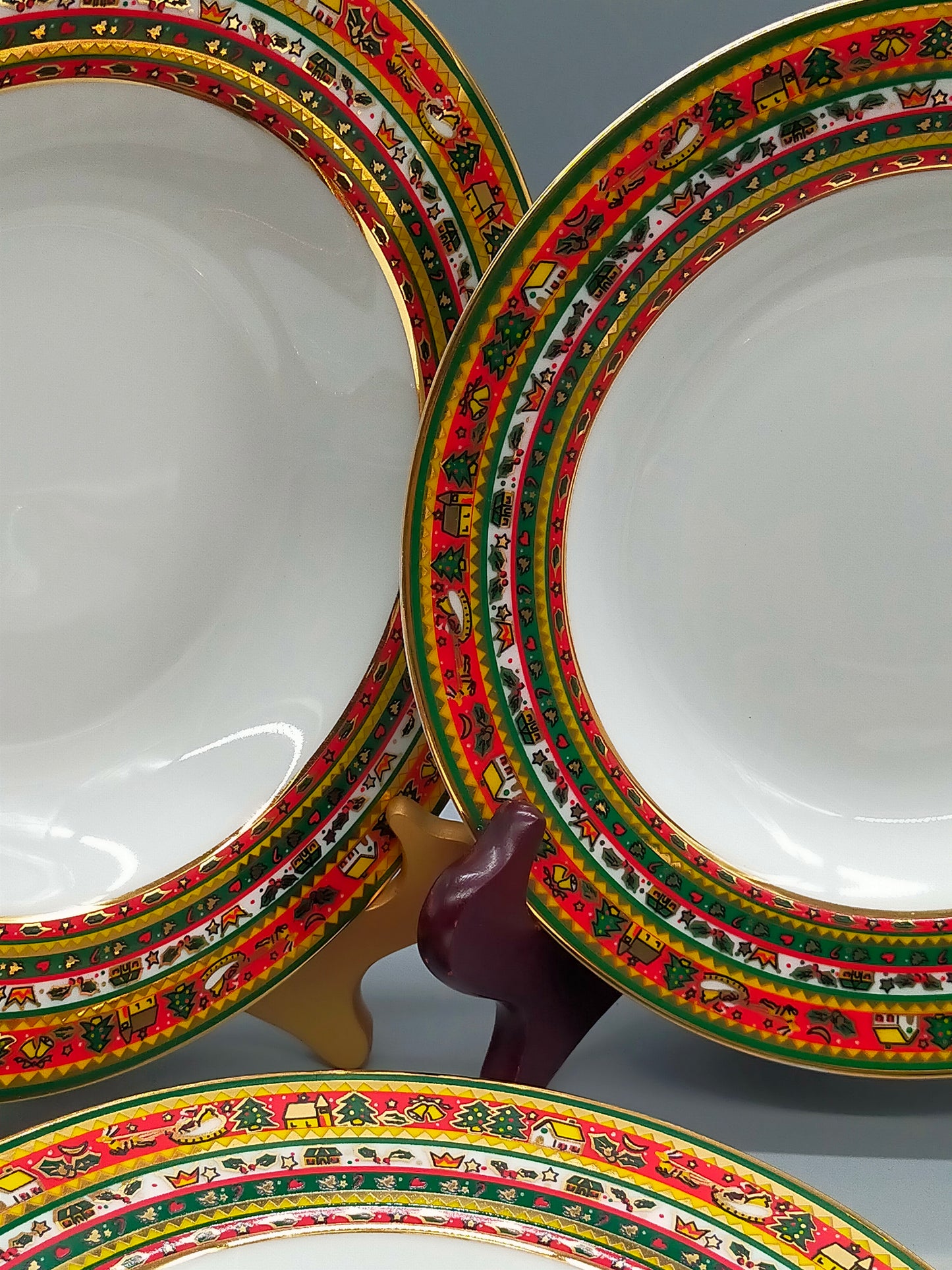 Elegante Ahorn Porzellanschalen – Dekoratives Set