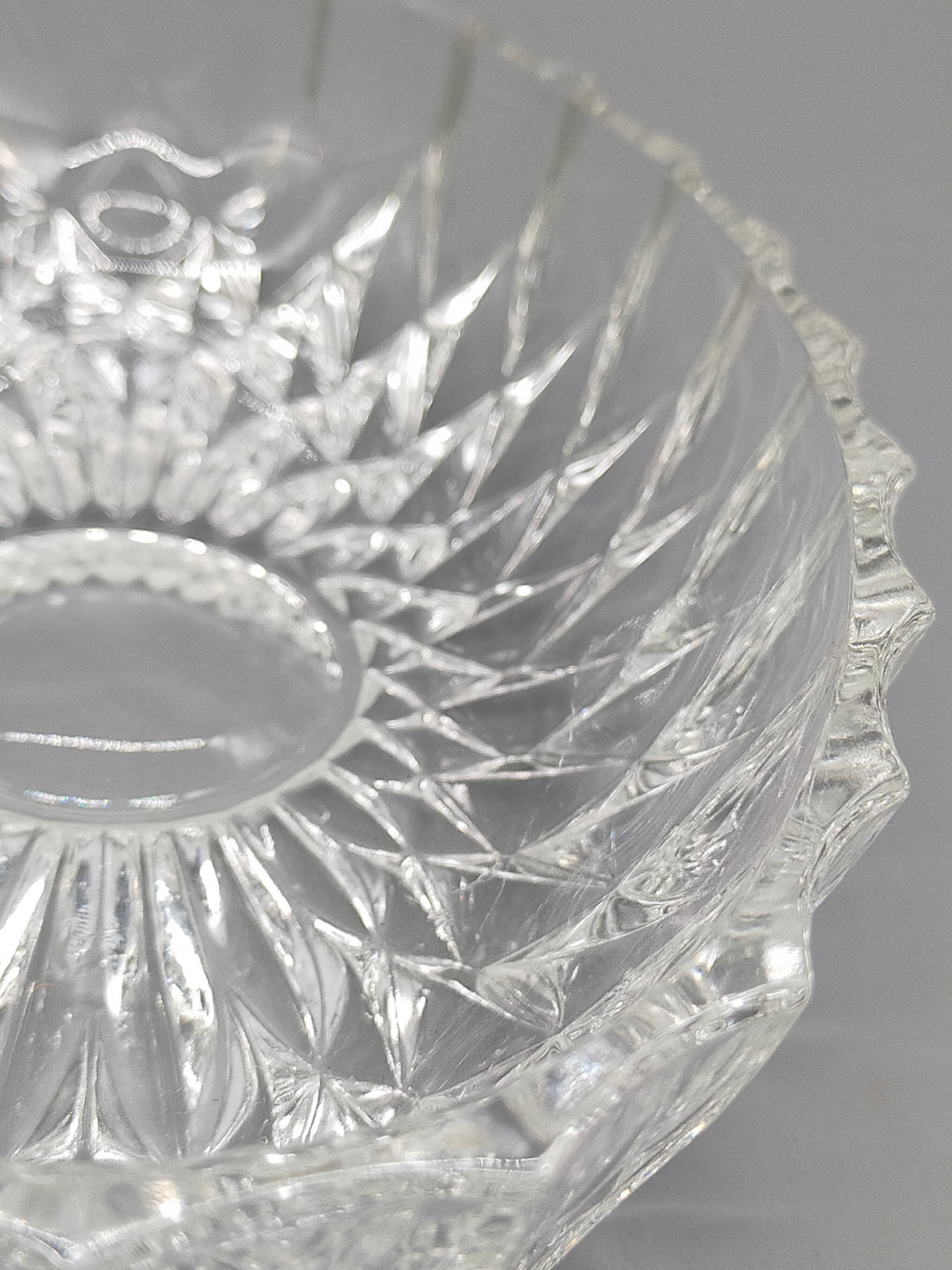 Elegante Bleikristall Schale – Geschliffene Dekorative Glasschale