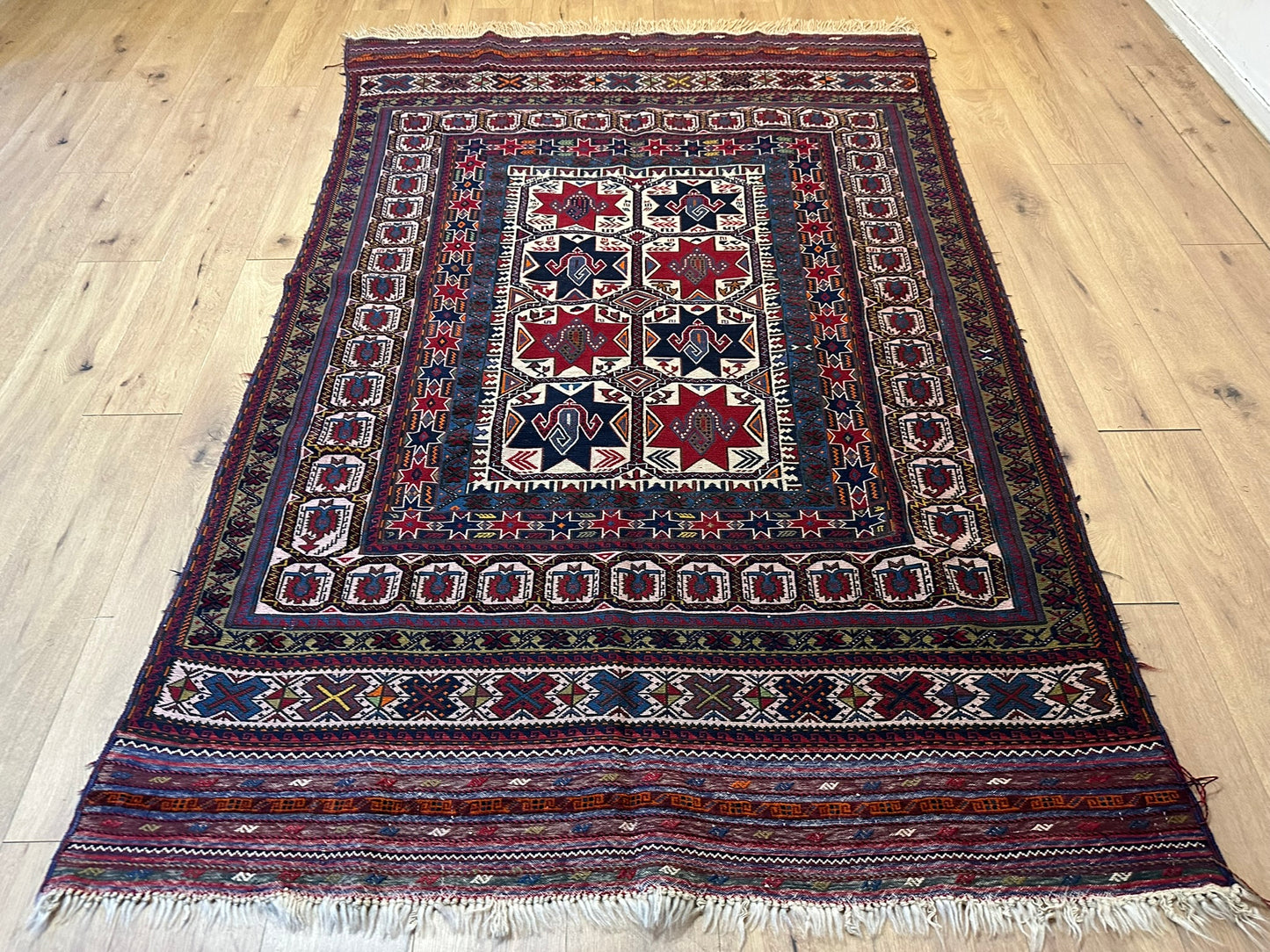Orientteppich handgeknüpft 248x157 cm antik Kelim Sumach
