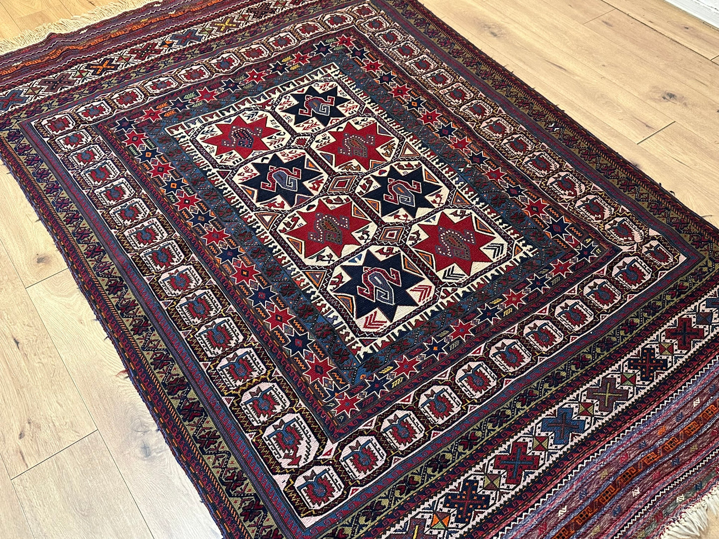 Orientteppich handgeknüpft 248x157 cm antik Kelim Sumach