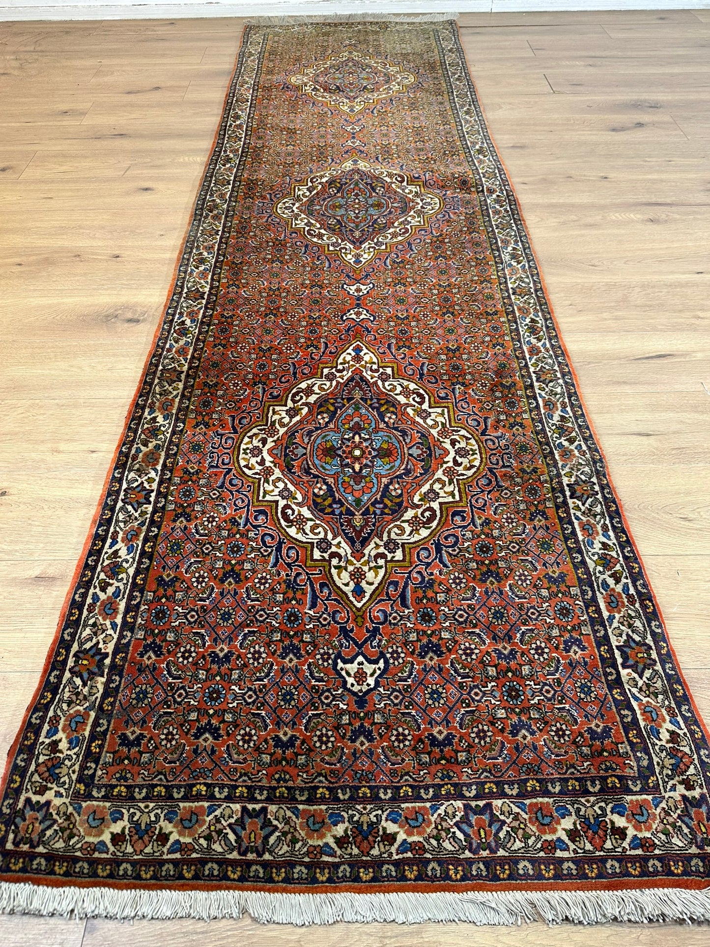 Orientteppich handgeknüpft Bidjar Läufer 320x90 cm