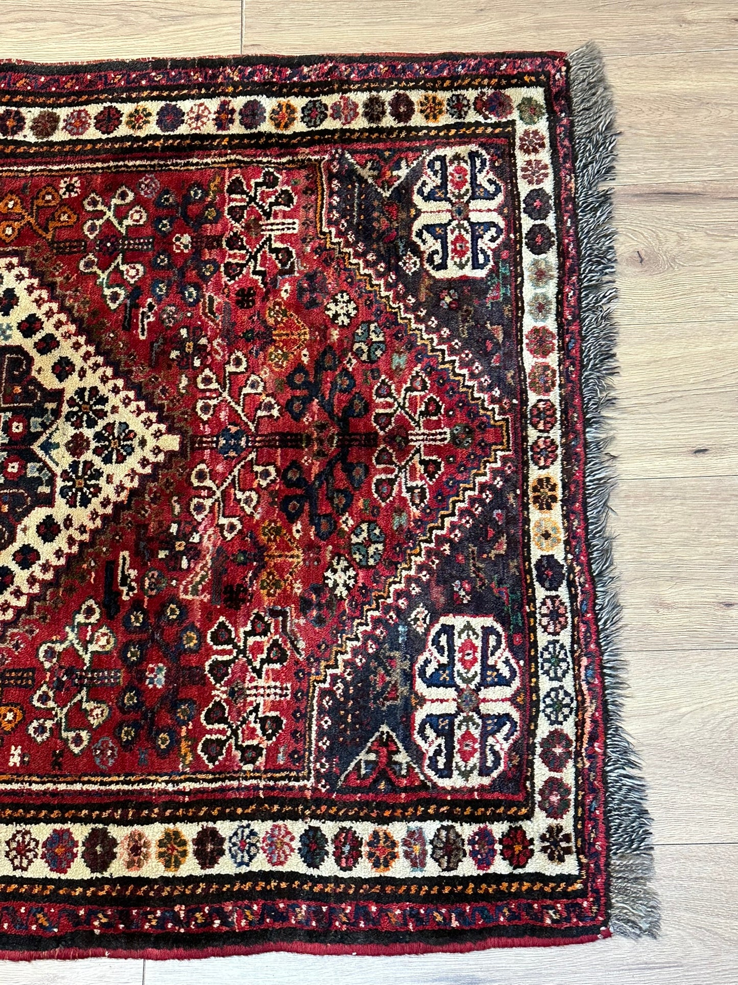 Orientteppich handgeknüpft 157x105 cm Geshgei Wolle