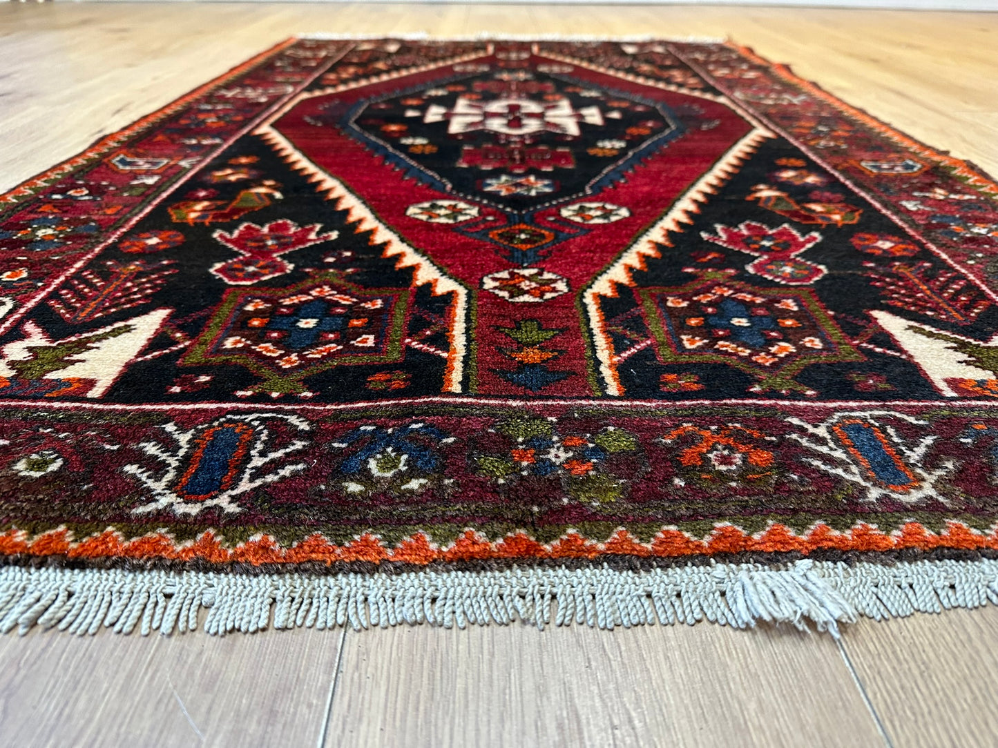 Orientteppich handgeknüpft Hamadan 160x100 cm