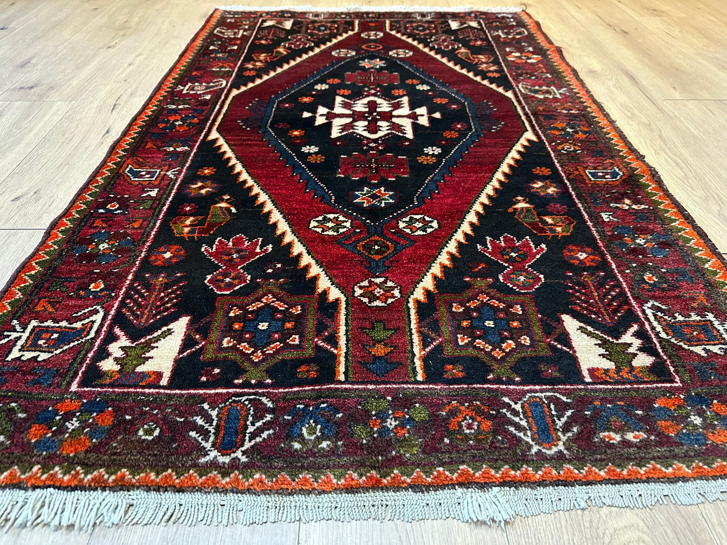 Orientteppich handgeknüpft Hamadan 160x100 cm