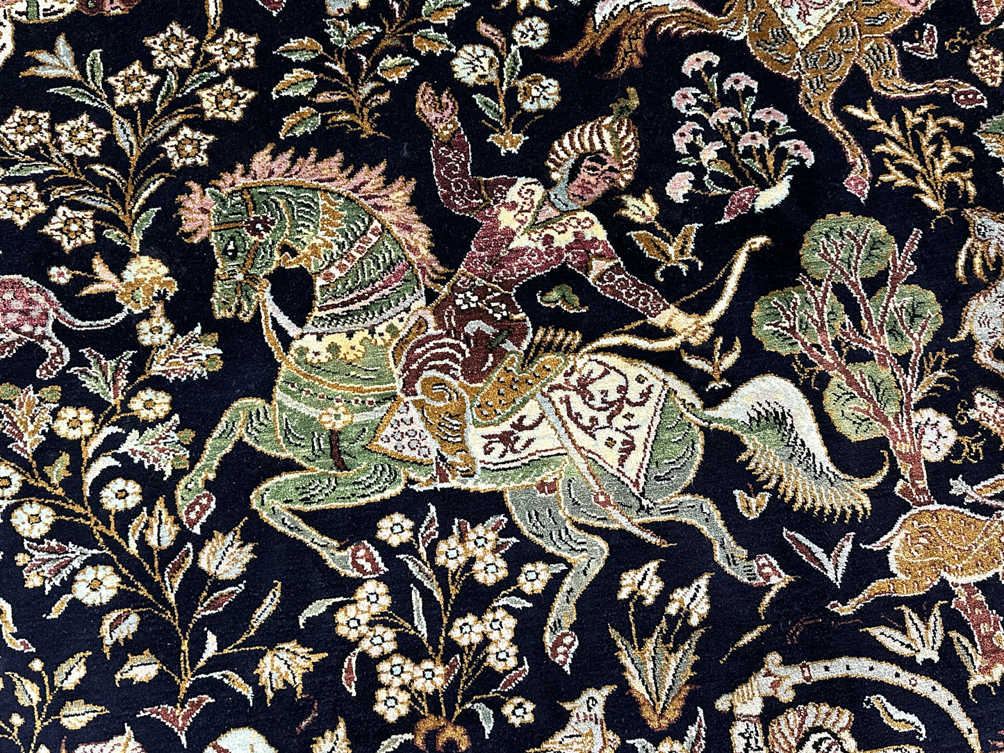 Handgeknüpfter Perser Orientteppich Seidenteppich Ghoum – 210x135 cm