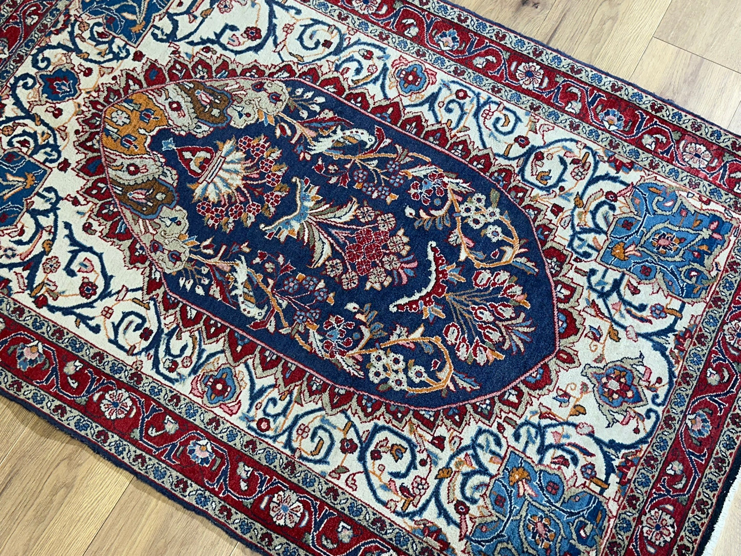 Orientteppich handgeknüpft Sarouqgh 155x103 cm