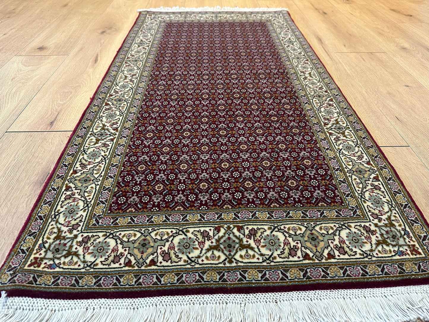 Orientteppich handgeknüpft ANTIK Bidjar 141x72 cm Korkwolle