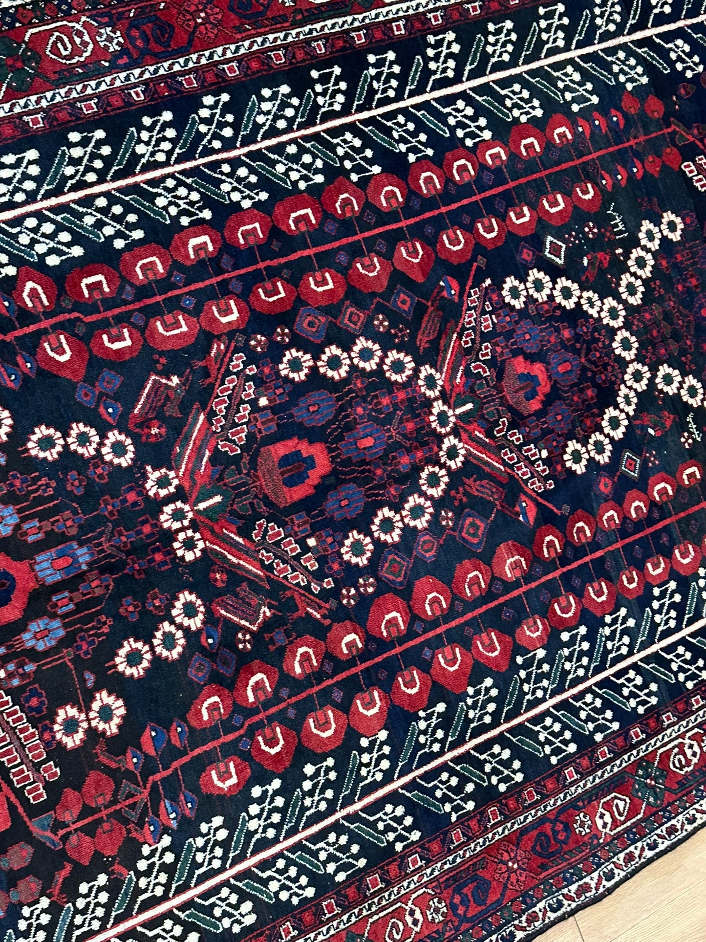 Orientteppich handgeknüpft 186 x 126 cm Presen Afschan ANTIK
