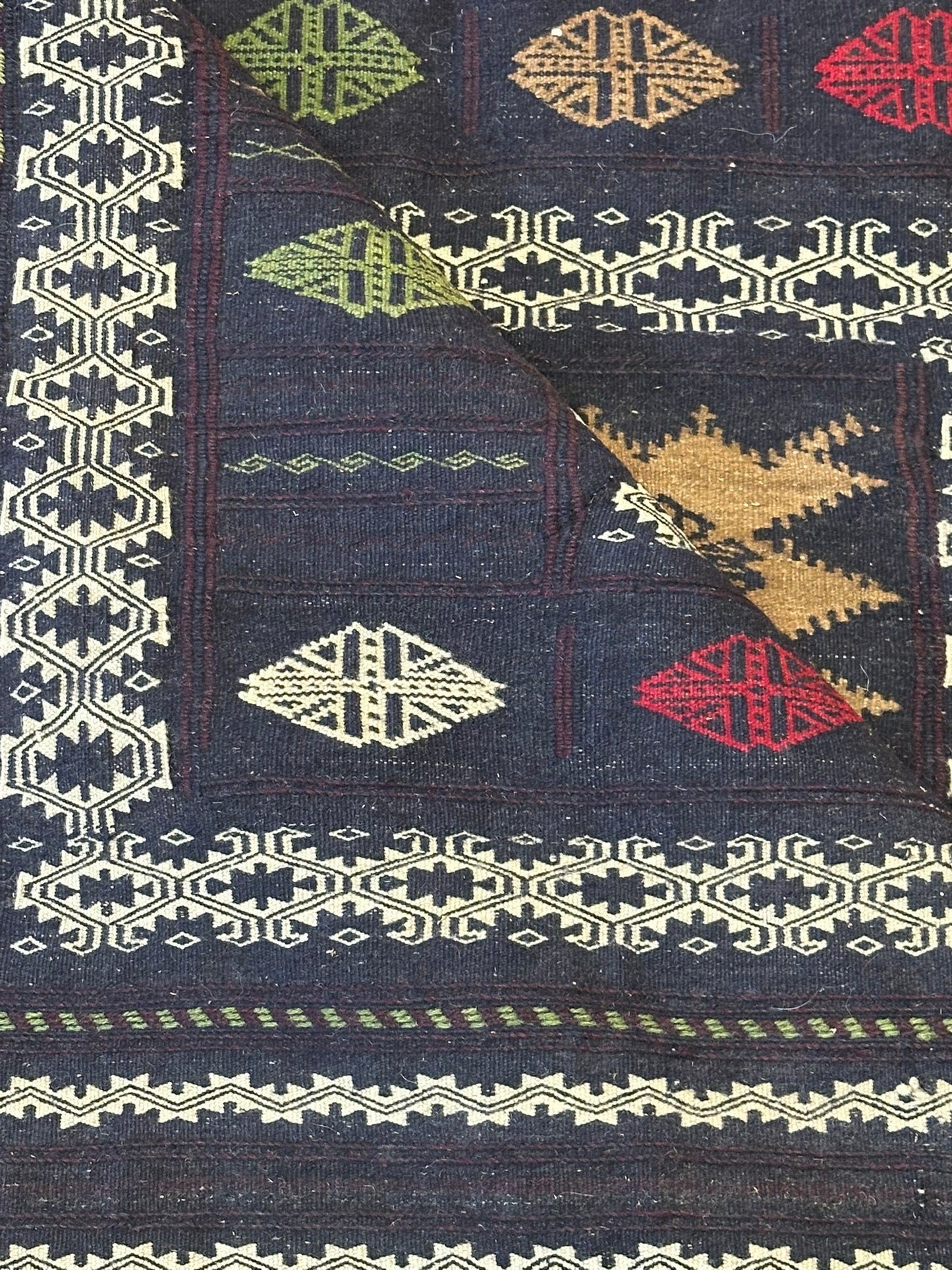 Orientteppich handgeknüpft 130 x 125 cm Behtsch Wolle