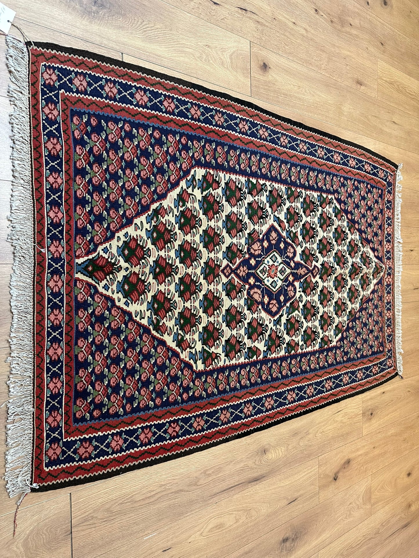 Orientteppich handgeknüpft 166 x 110 cm Bidjar Rosen Kelim