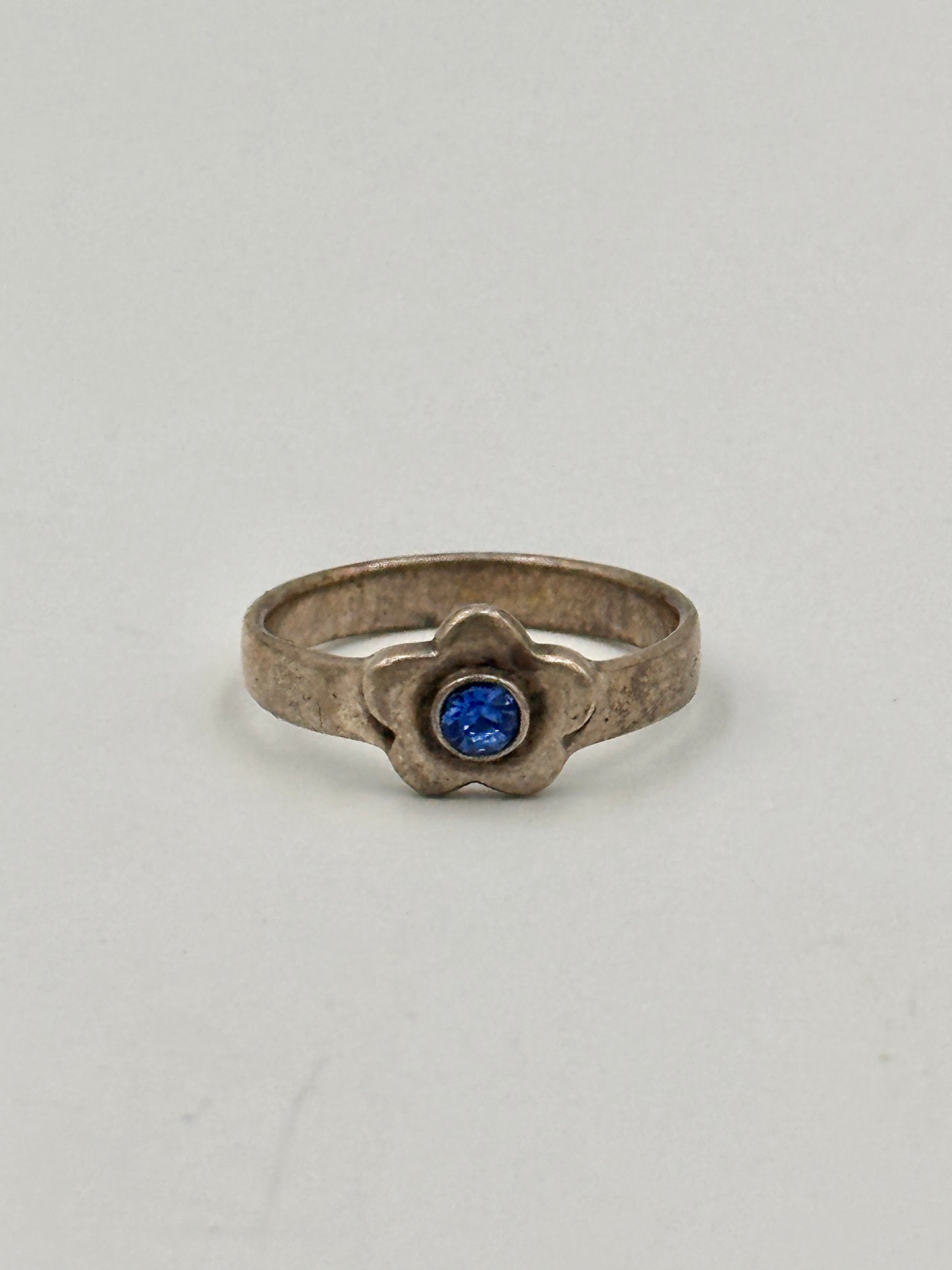 Vintage Silberring mit Blume und Blauem Edelstein - Ringgröße 49