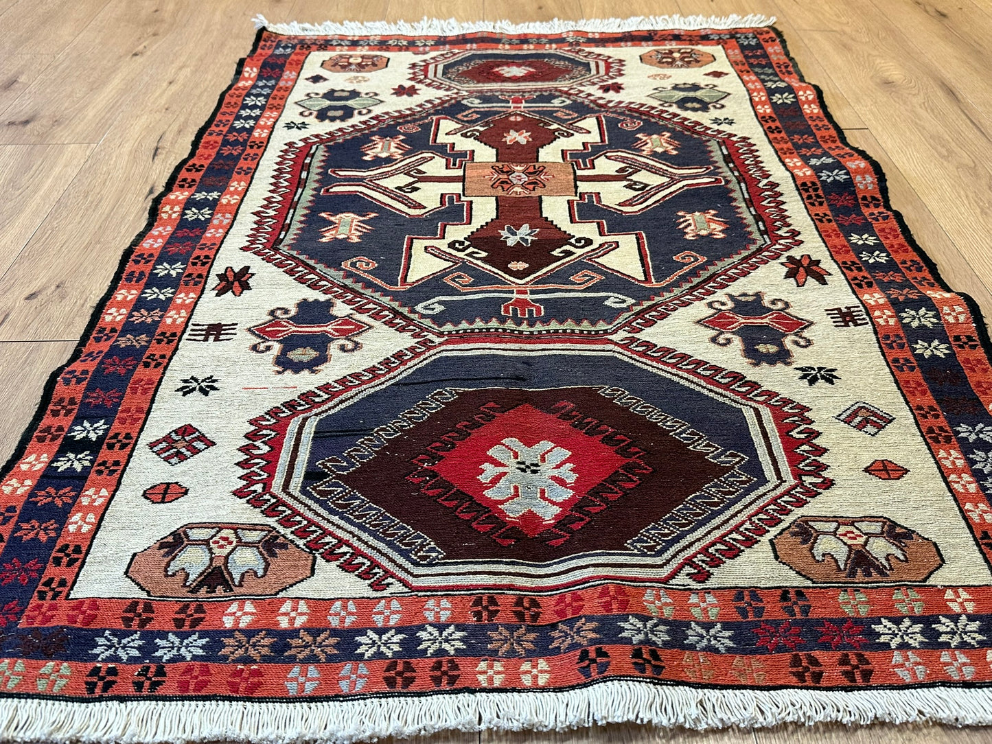 Orientteppich handgeknüpft 135 x 97 cm Kelim Sumack