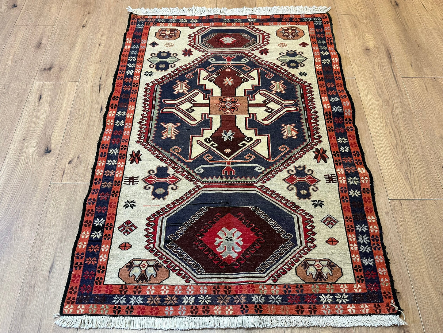 Orientteppich handgeknüpft 135 x 97 cm Kelim Sumack