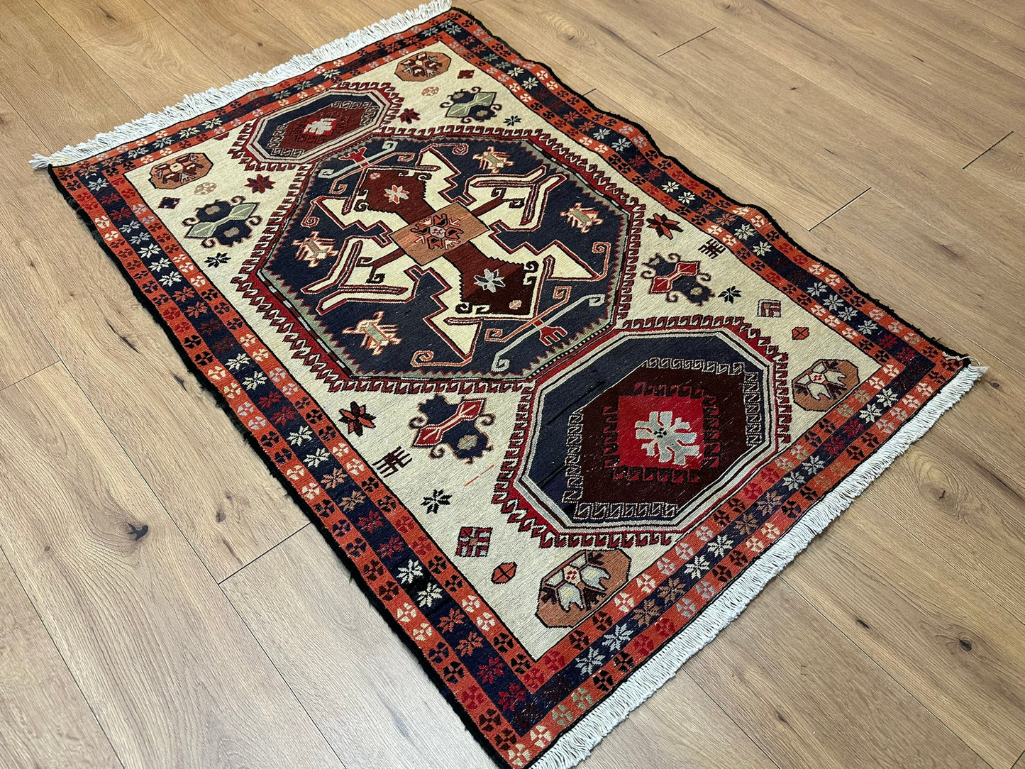 Orientteppich handgeknüpft 135 x 97 cm Kelim Sumack