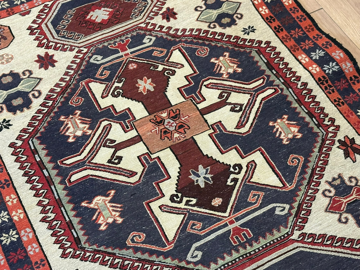 Orientteppich handgeknüpft 135 x 97 cm Kelim Sumack