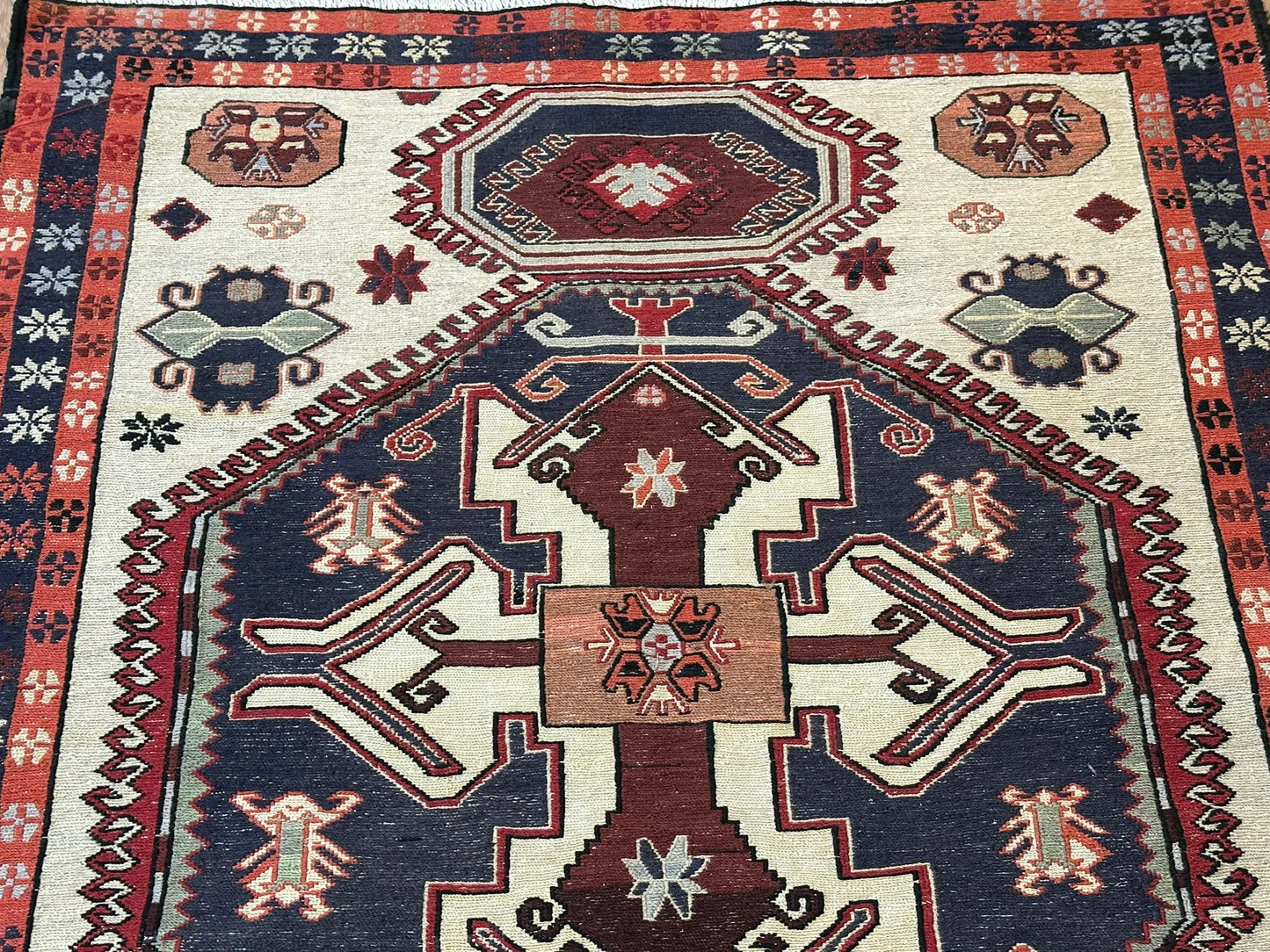 Orientteppich handgeknüpft 135 x 97 cm Kelim Sumack