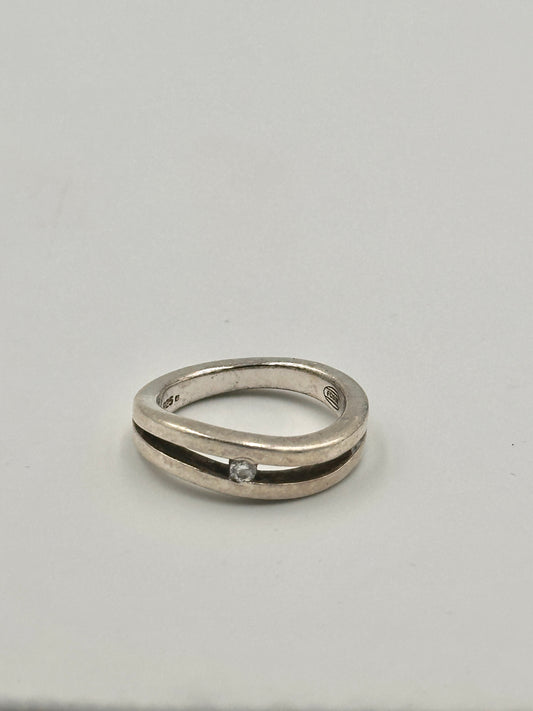 Schicker Designer Silberring mit Zirkonia Stein - Ringgröße 55