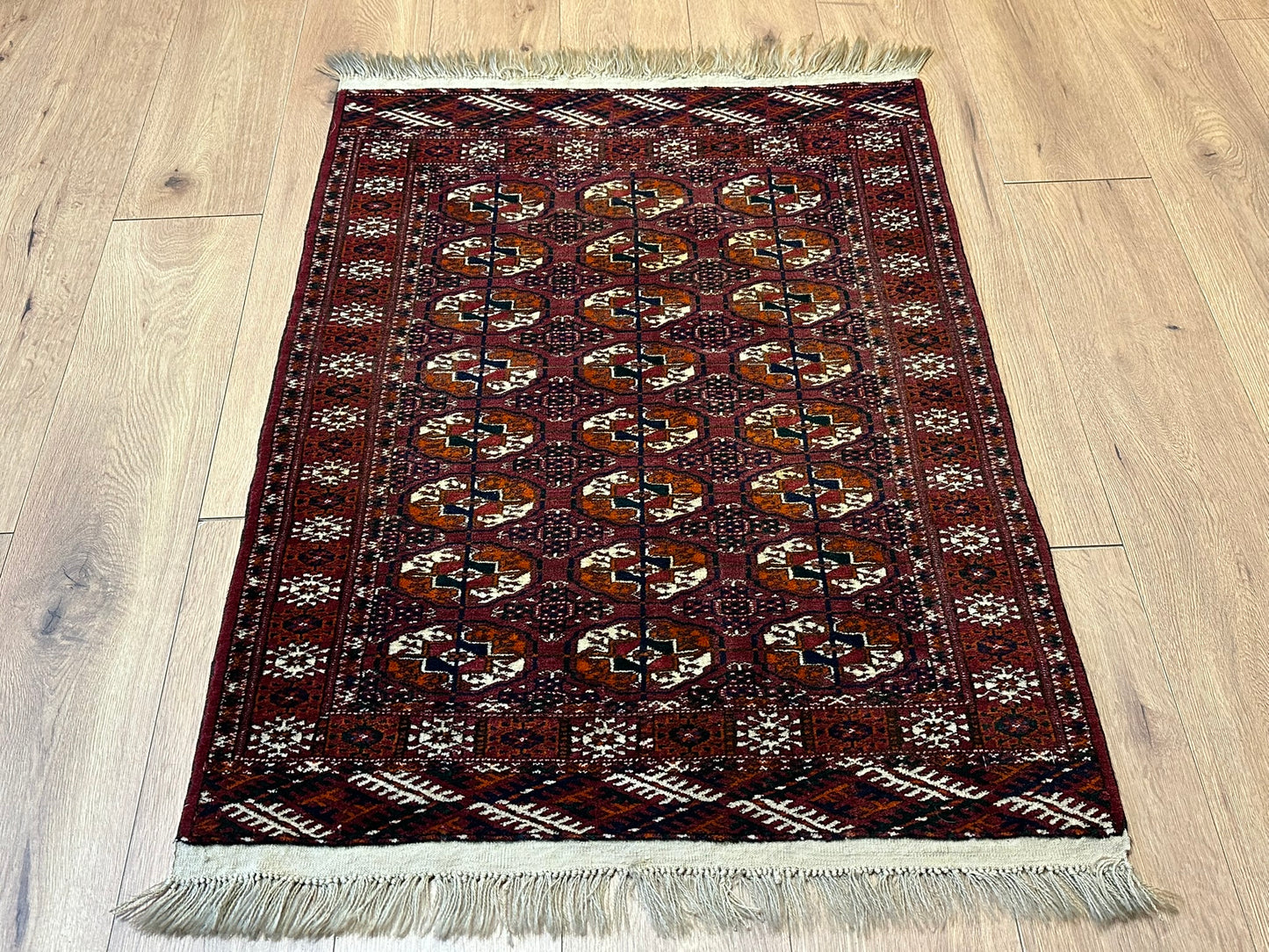 Orientteppich handgeknüpft ANTIK 106x83 cm Joumut Buchara