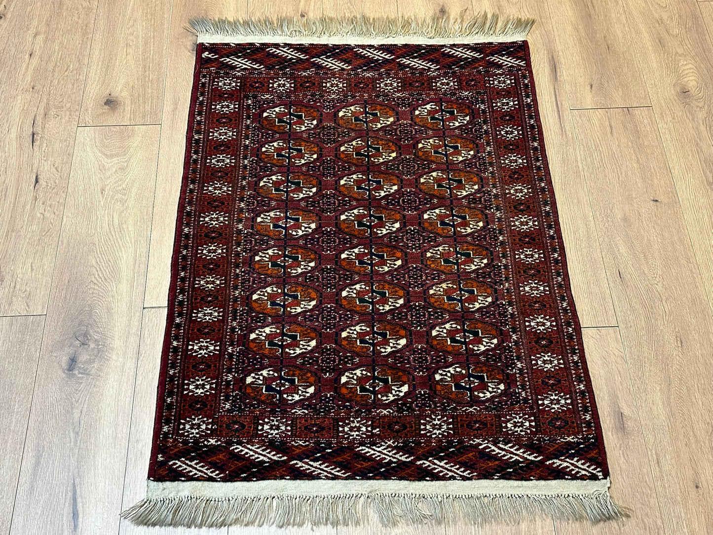 Orientteppich handgeknüpft ANTIK 106x83 cm Joumut Buchara