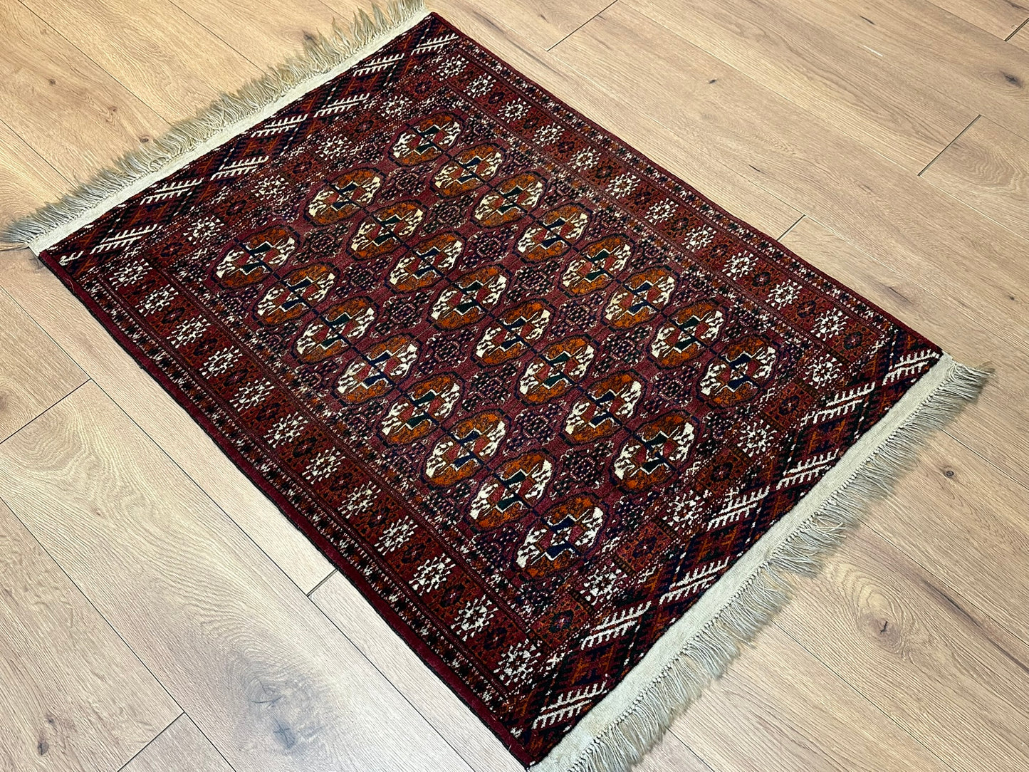 Orientteppich handgeknüpft ANTIK 106x83 cm Joumut Buchara