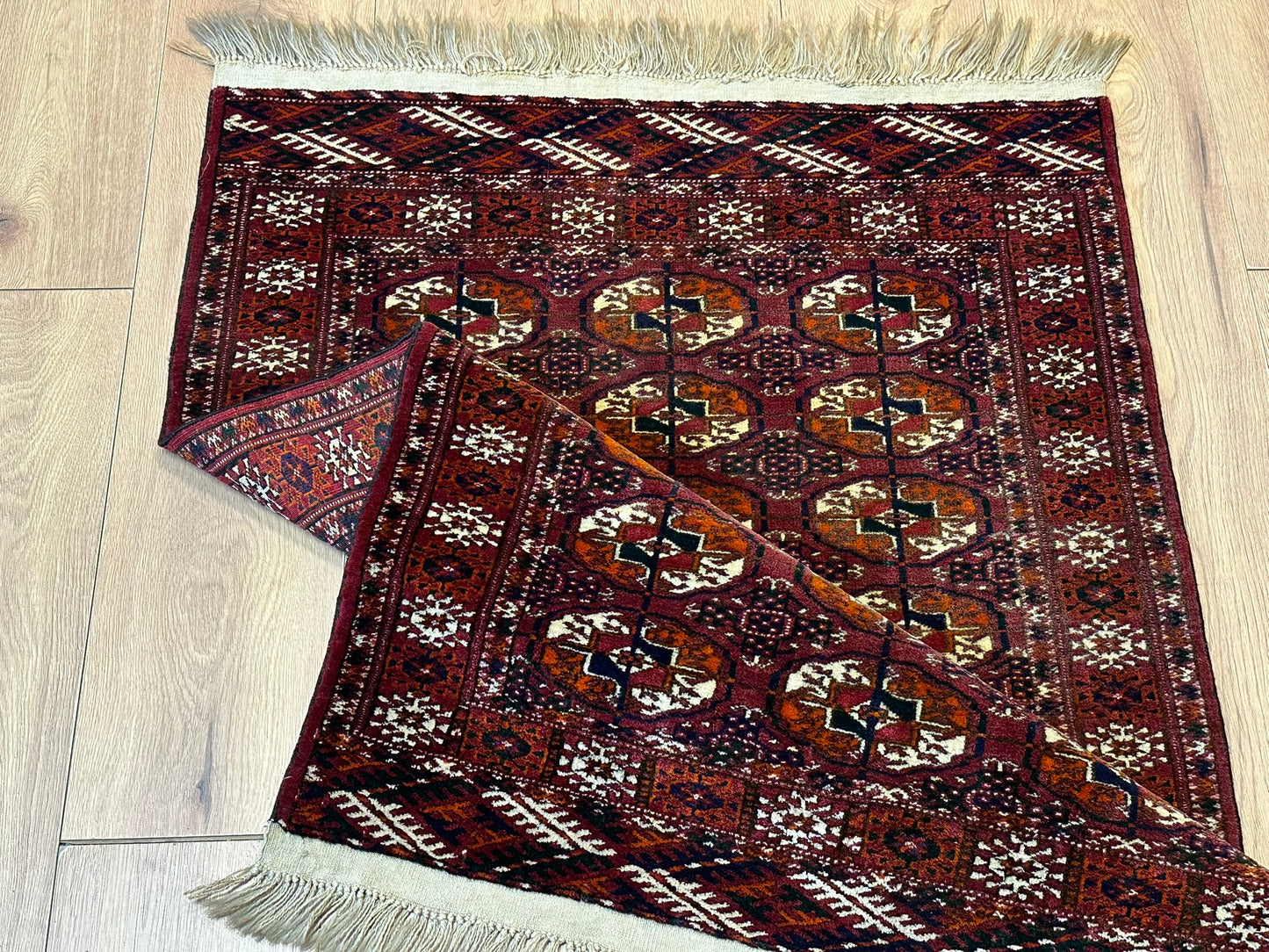 Orientteppich handgeknüpft ANTIK 106x83 cm Joumut Buchara