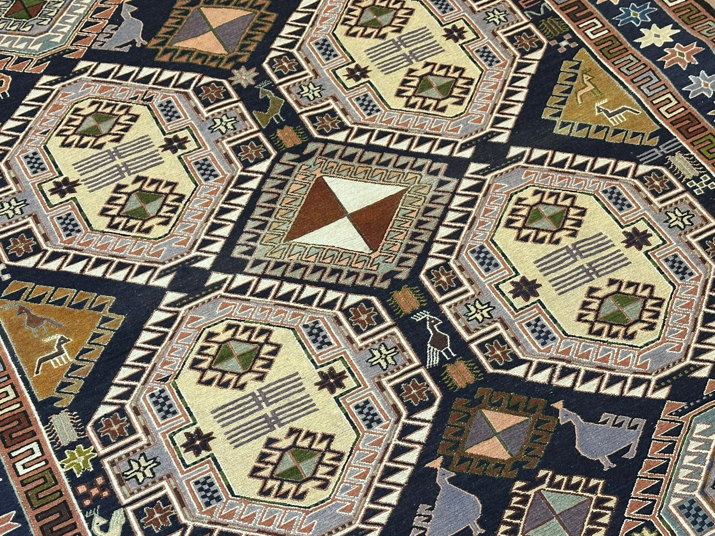 Orientteppich handgeknüpft 200x134 cm Sumack Kelim Kazak