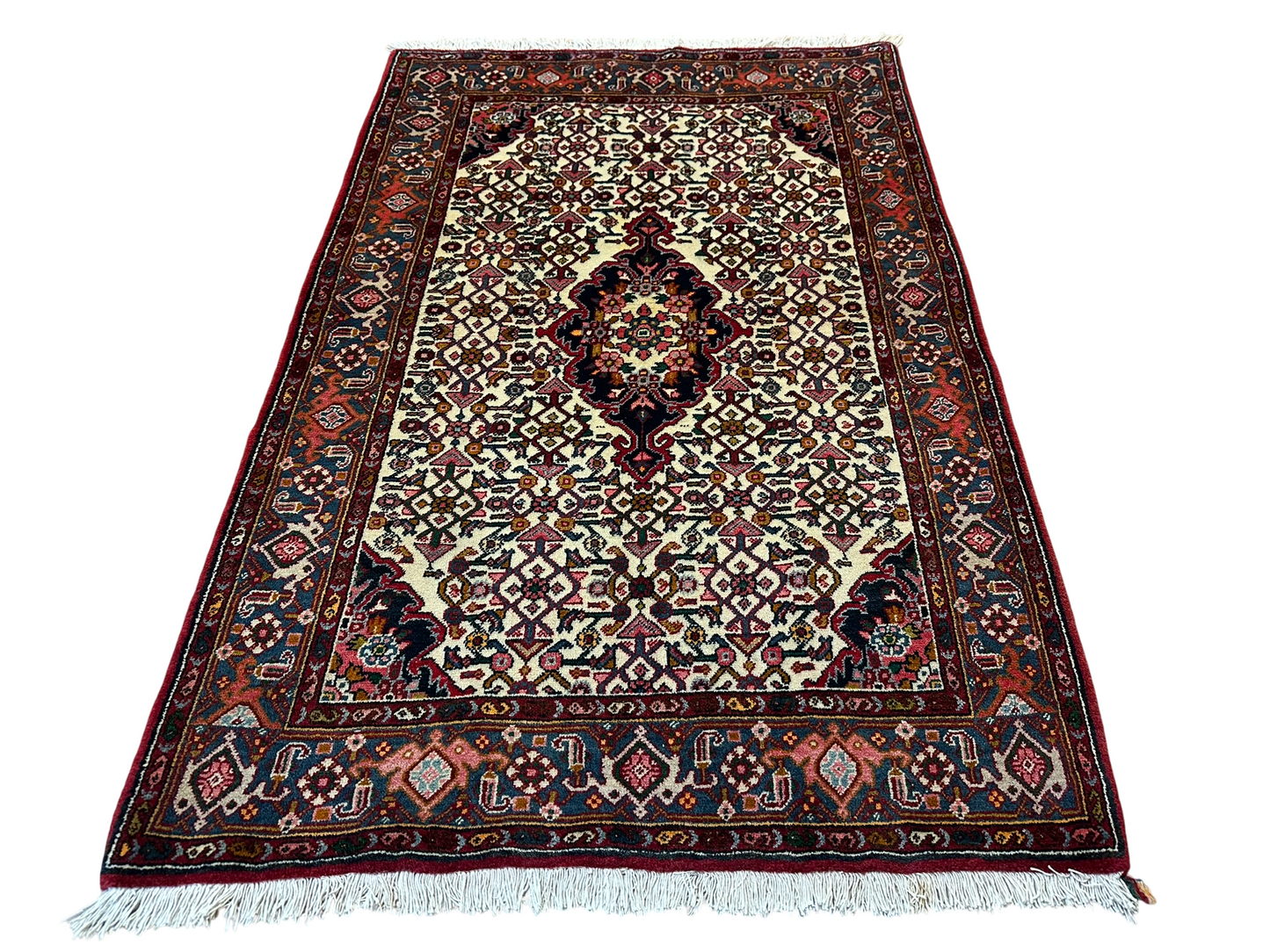 Orientteppich handgeknüpft 157x104 cm Bidjar Schurwolle