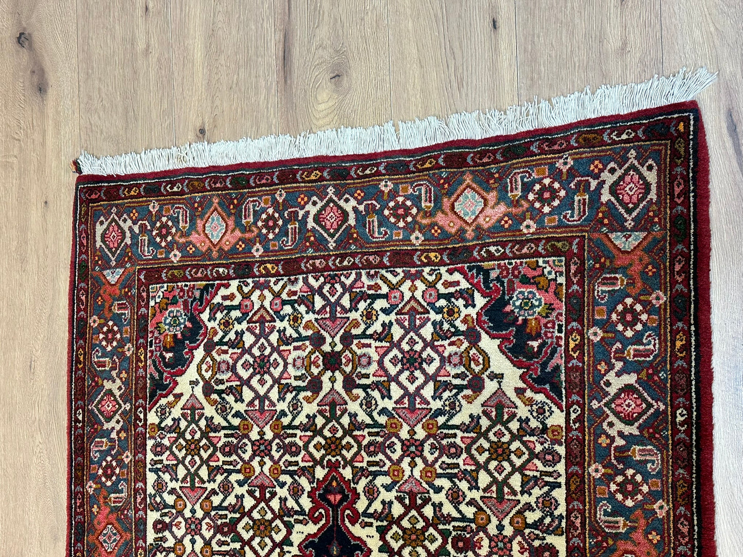 Orientteppich handgeknüpft 157x104 cm Bidjar Schurwolle