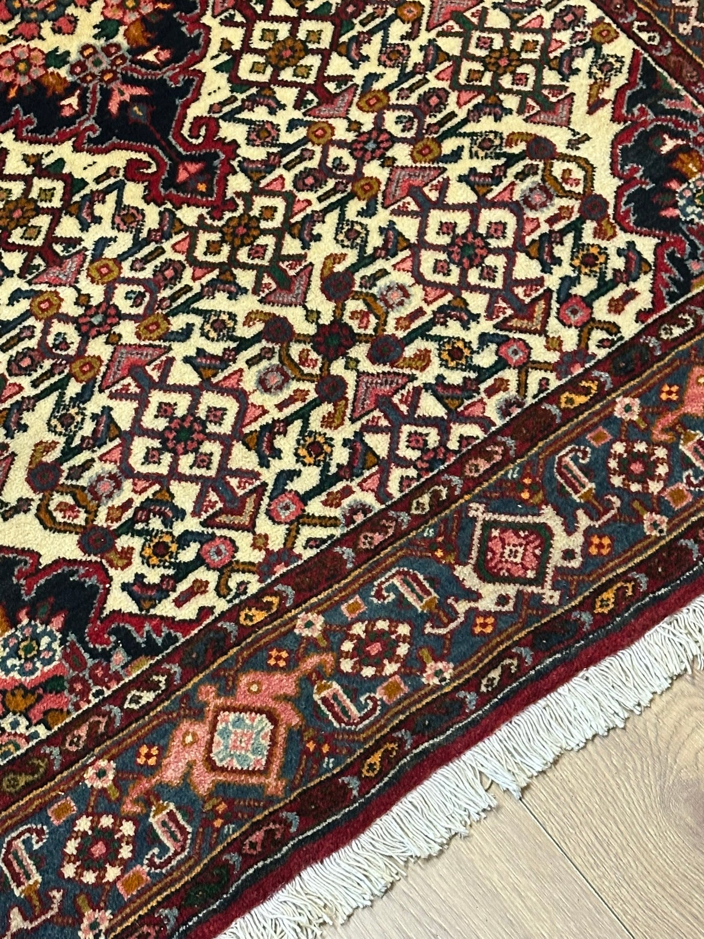 Orientteppich handgeknüpft 157x104 cm Bidjar Schurwolle