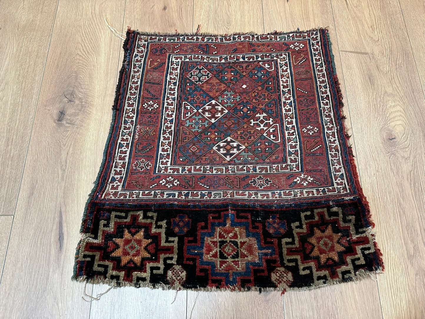Orientteppich handgeknüpft 63x56 cm Sumack Kazak Antik
