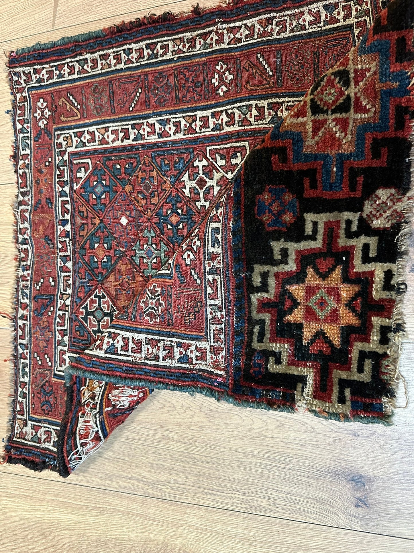 Orientteppich handgeknüpft 63x56 cm Sumack Kazak Antik