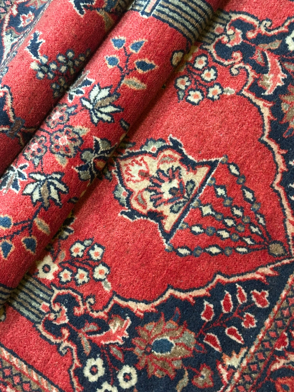 Antiker Keschan Orientteppich handgeknüpft 195x135 cm