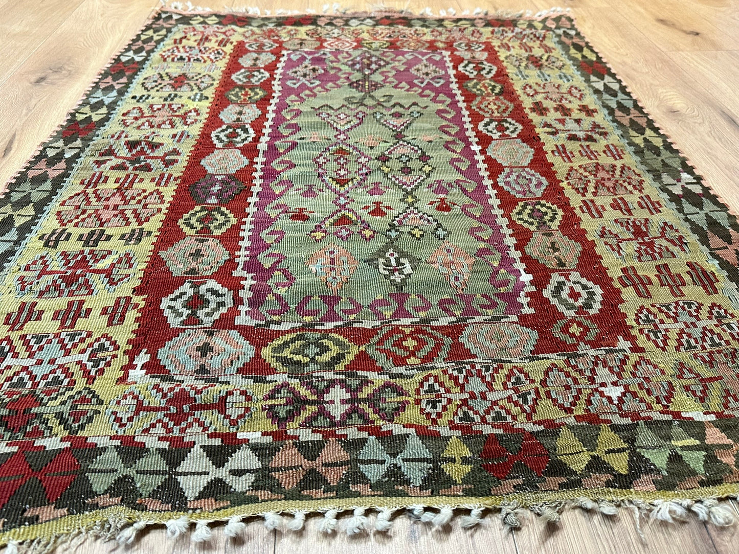 Orientteppich handgeknüpft 133x103 cm ANTIK Kilim Anatolien