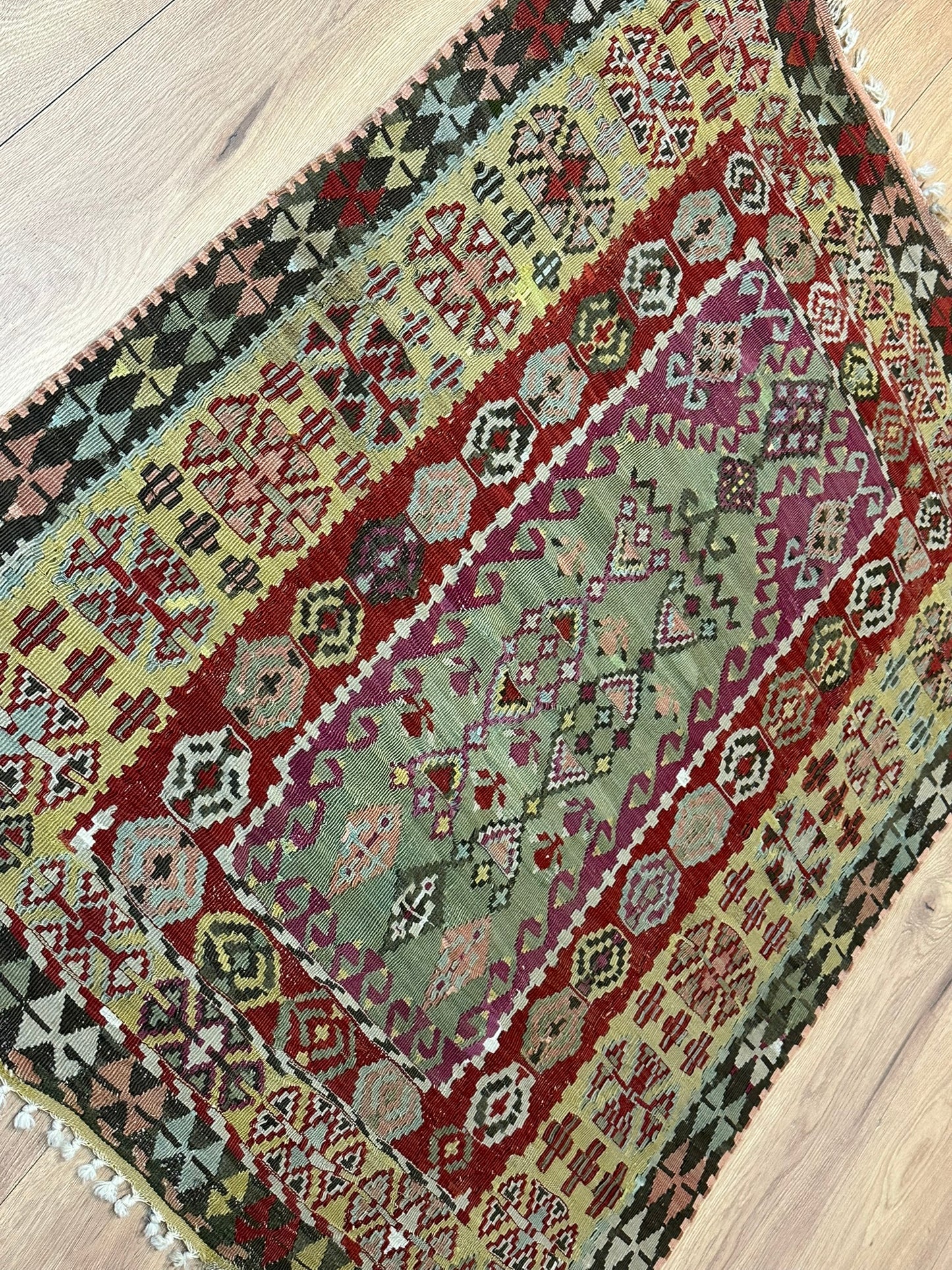 Orientteppich handgeknüpft 133x103 cm ANTIK Kilim Anatolien