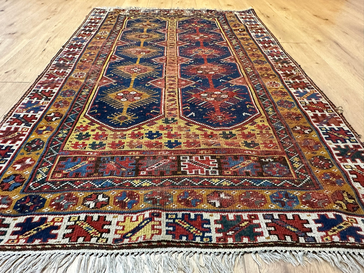 Orientteppich handgeknüpft 180x120 cm ANTIK Milas Kazak