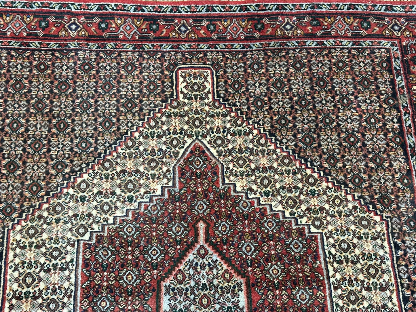 Orientteppich handgeknüpft Senneh Bidjar 150x122 cm
