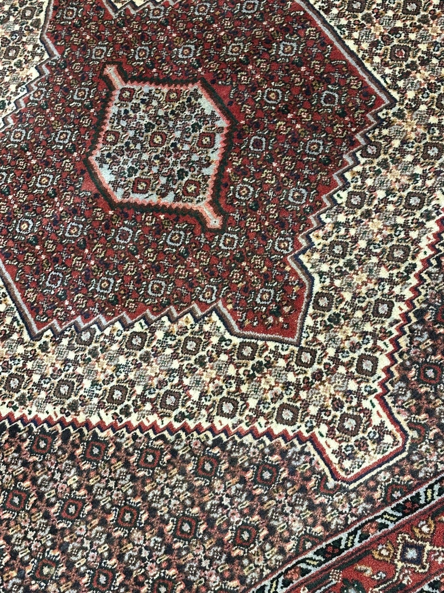 Orientteppich handgeknüpft Senneh Bidjar 150x122 cm