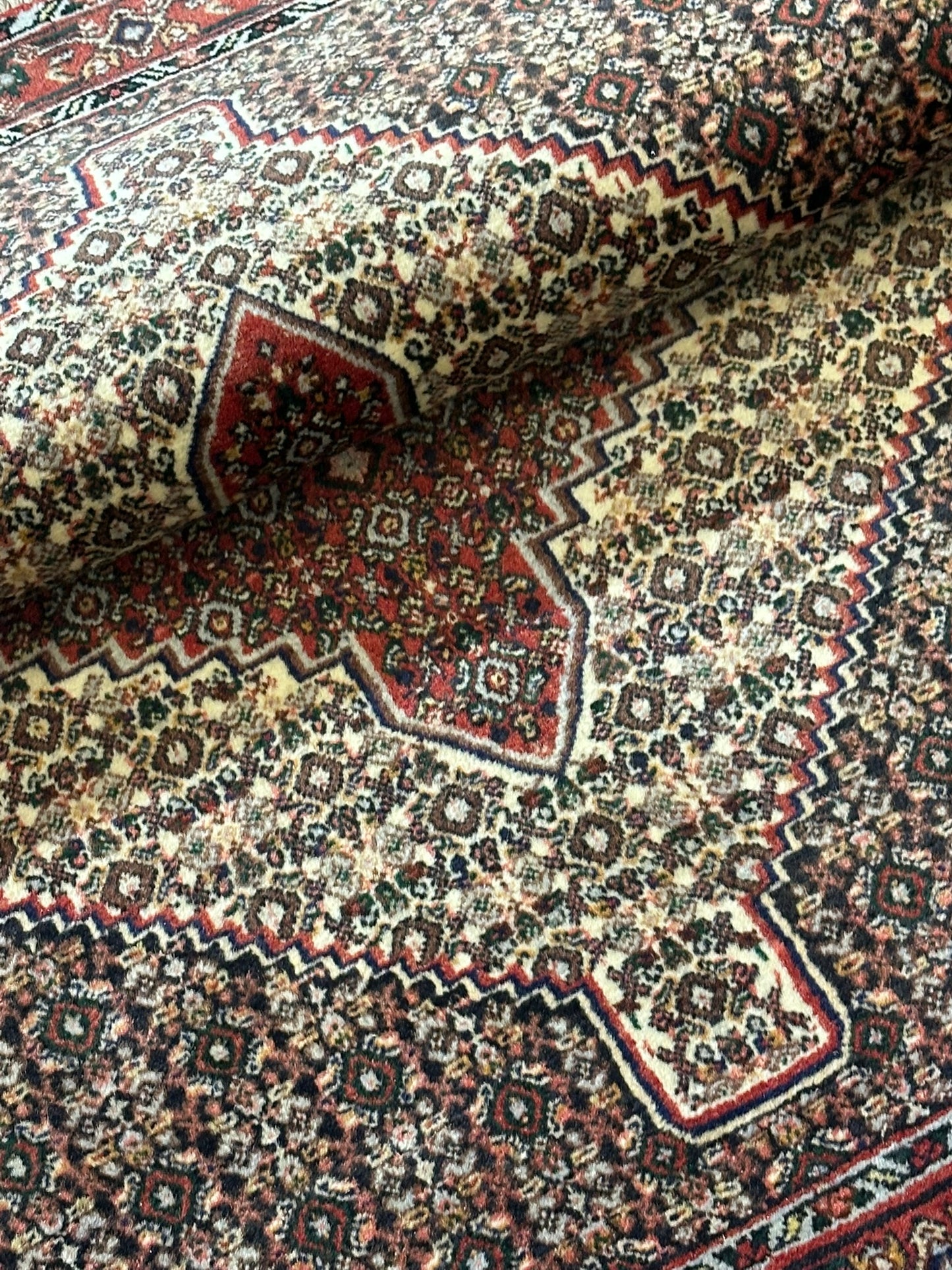 Orientteppich handgeknüpft Senneh Bidjar 150x122 cm