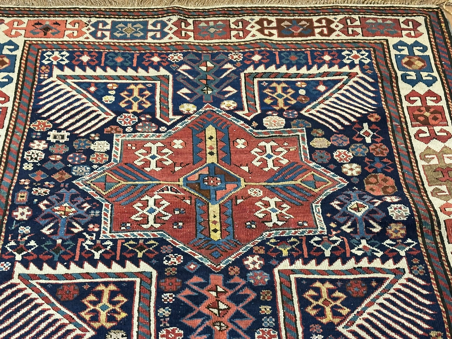 Orientteppich handgeknüpft 320x135 cm antik Kazak Akstafta