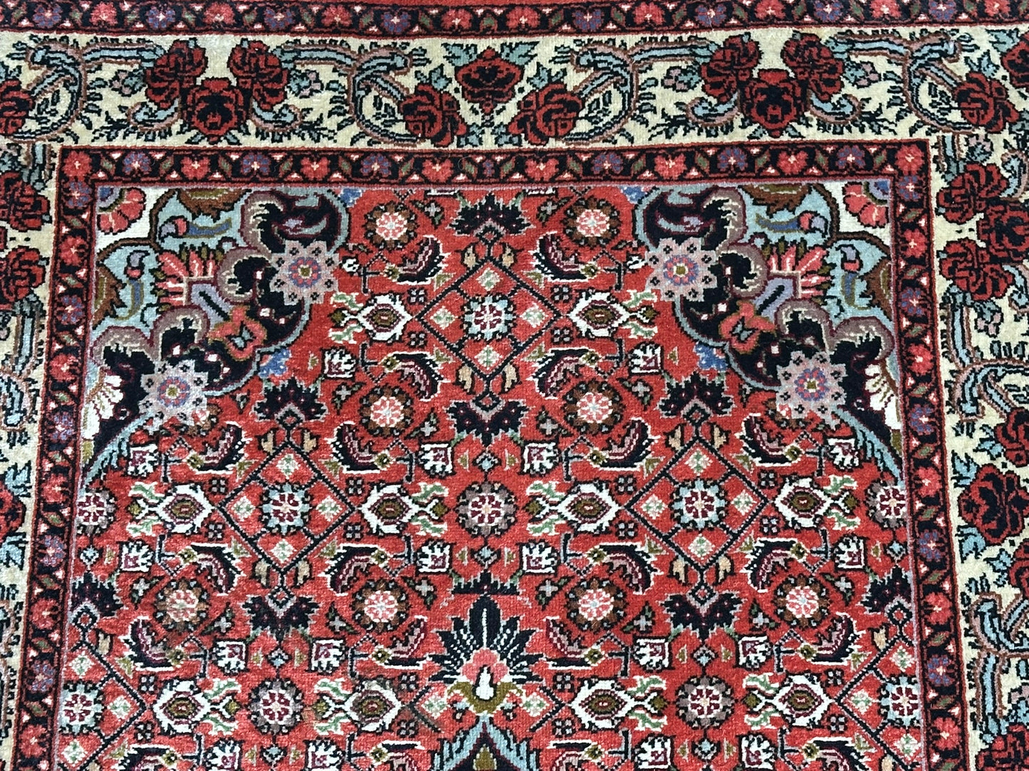 Orientteppich handgeknüpft Bidjar 144x80 cm