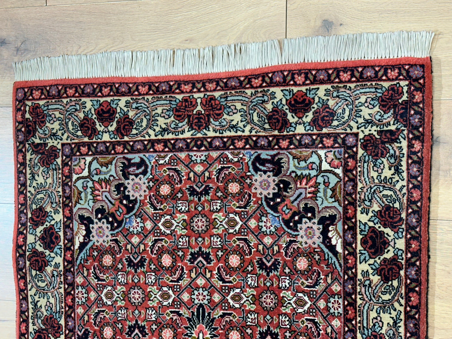 Orientteppich handgeknüpft Bidjar 144x80 cm