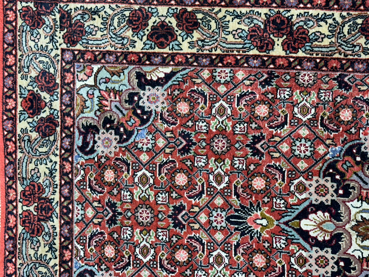 Orientteppich handgeknüpft Bidjar 144x80 cm