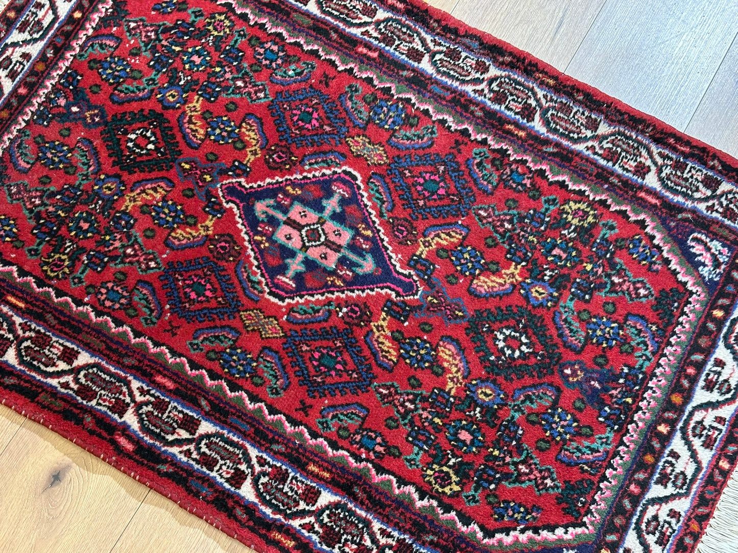 Orientteppich handgeknüpft Hamadan 122x80 cm