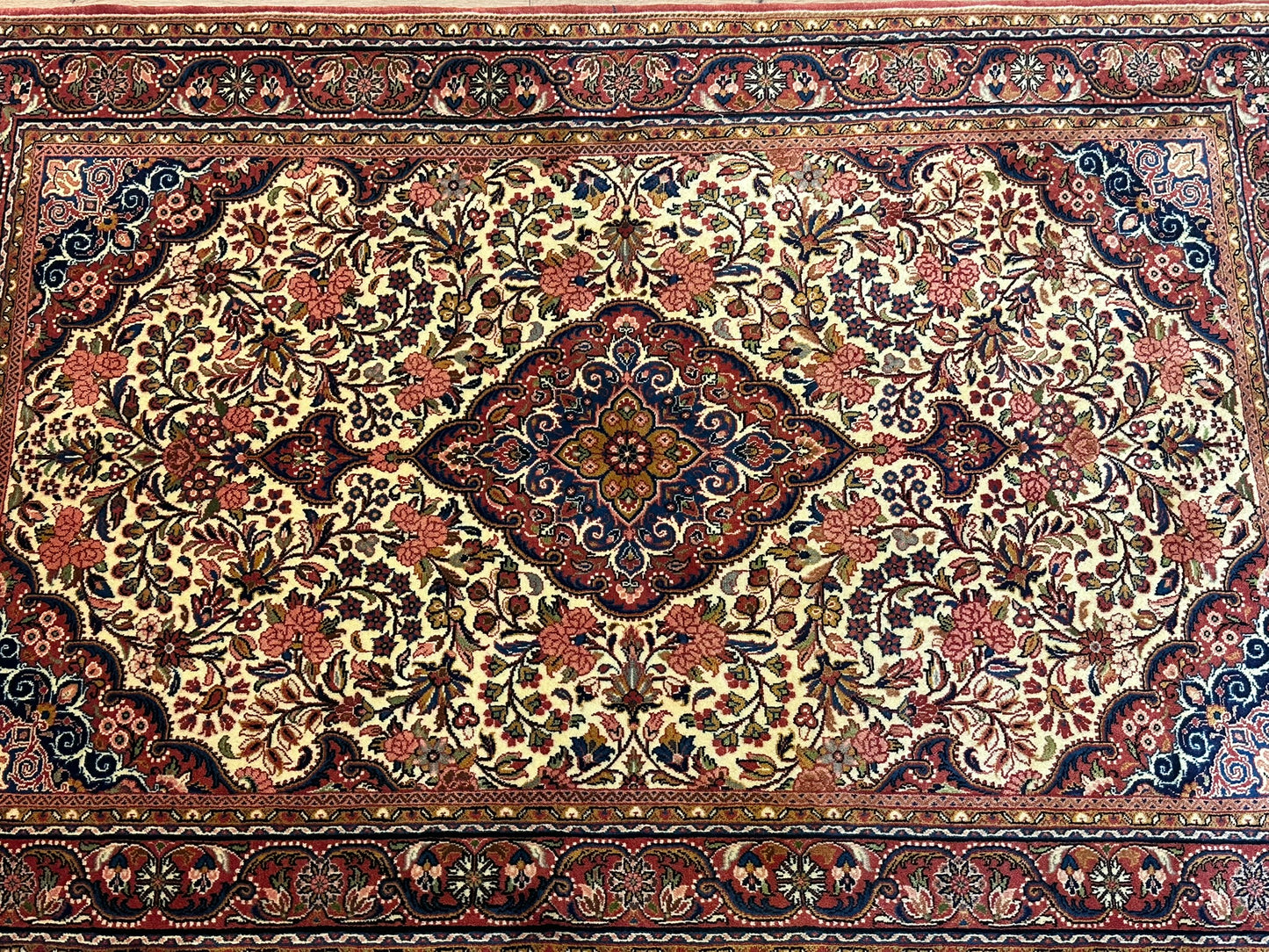 Orientteppich handgeknüpft 153x106 cm Sarough Medaillon
