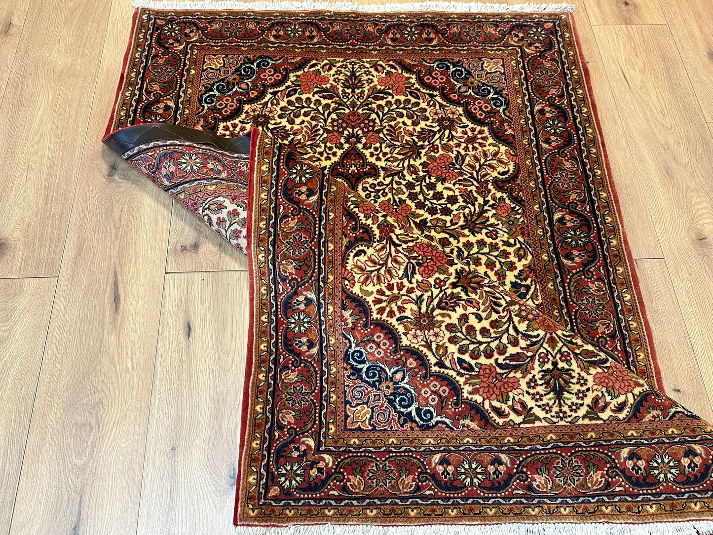 Orientteppich handgeknüpft 153x106 cm Sarough Medaillon